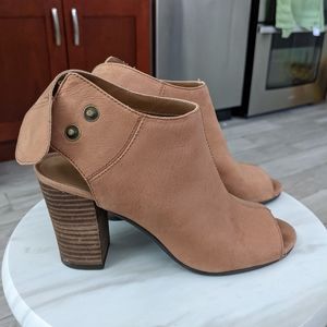 Brown nine West heels